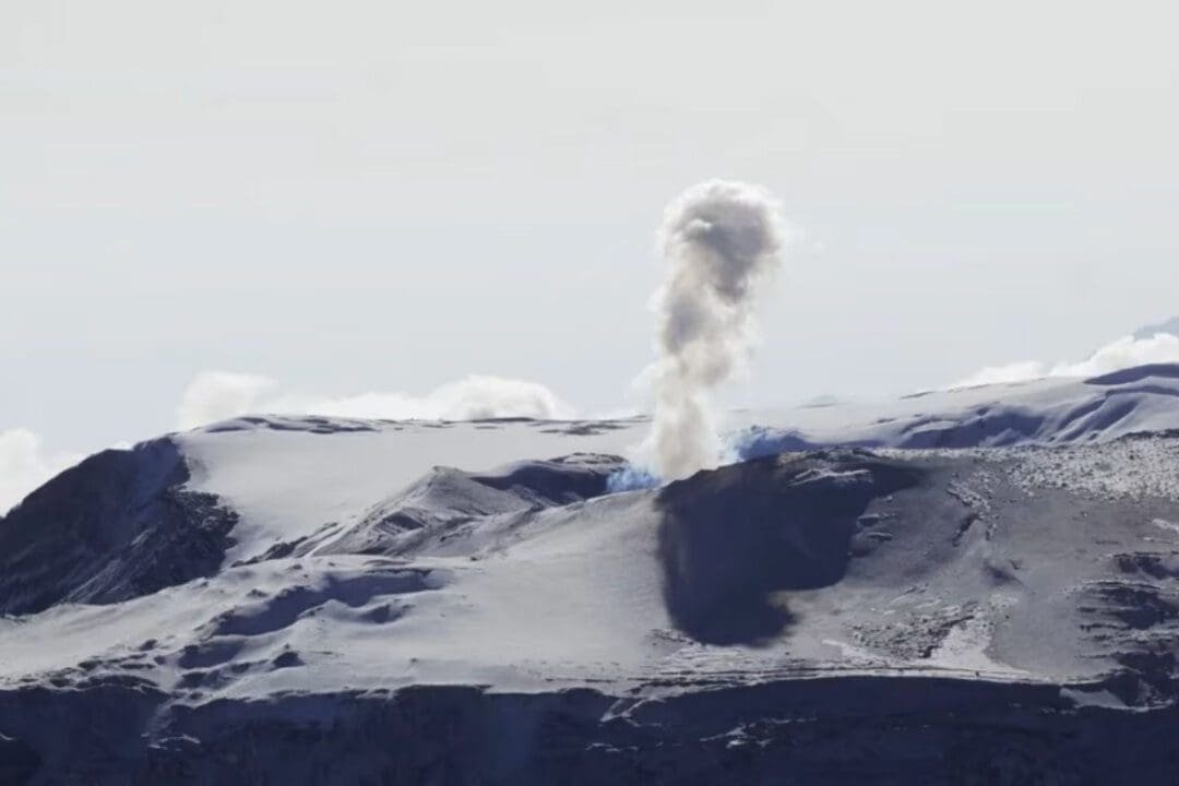 Declaran calamidad pública en Caldas ante posible erupción del volcán