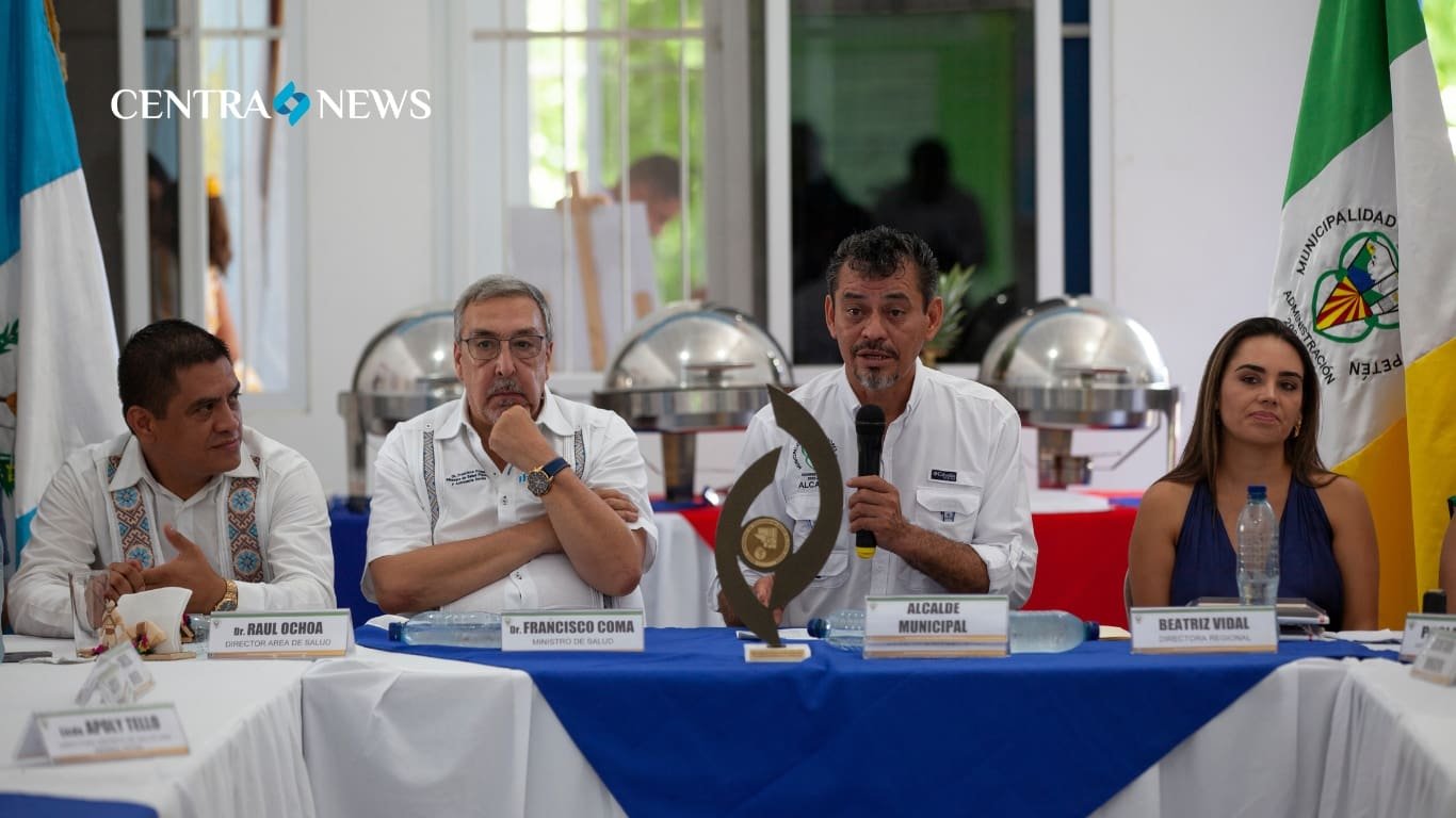 Resaltan rol crucial del Centro de Atención Permanente en Consejo de Desarrollo de San Andrés, Petén