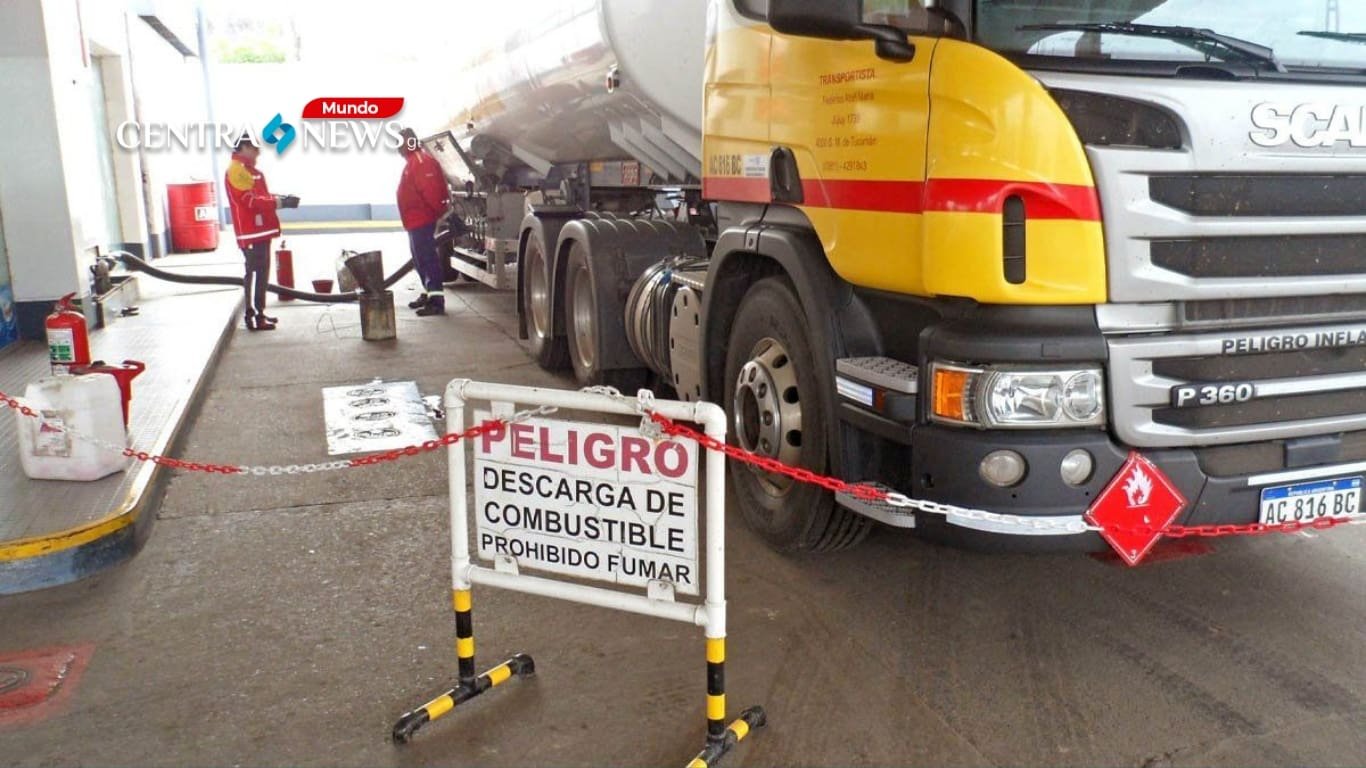 Argentina enfrenta escasez de gasolina Colas interminables desencadenan preocupación