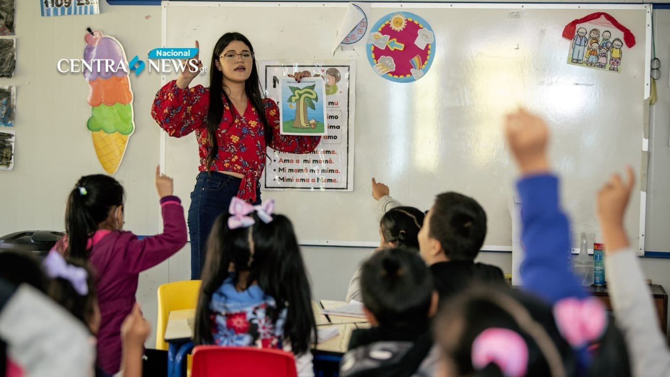 Atendidos más de 9 millones de estudiantes con programas educativos