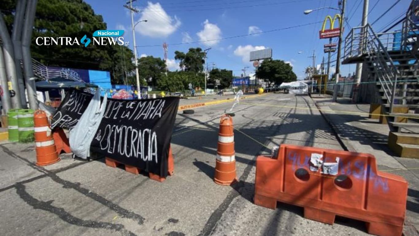 Protestas en domingo paraliza la ciudad con 19 puntos bloqueados