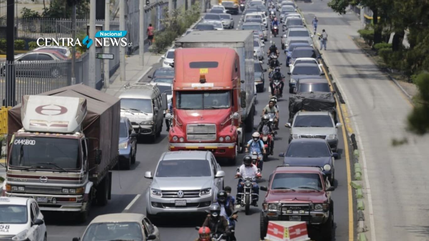 Inician restricciones en carga durante festividades