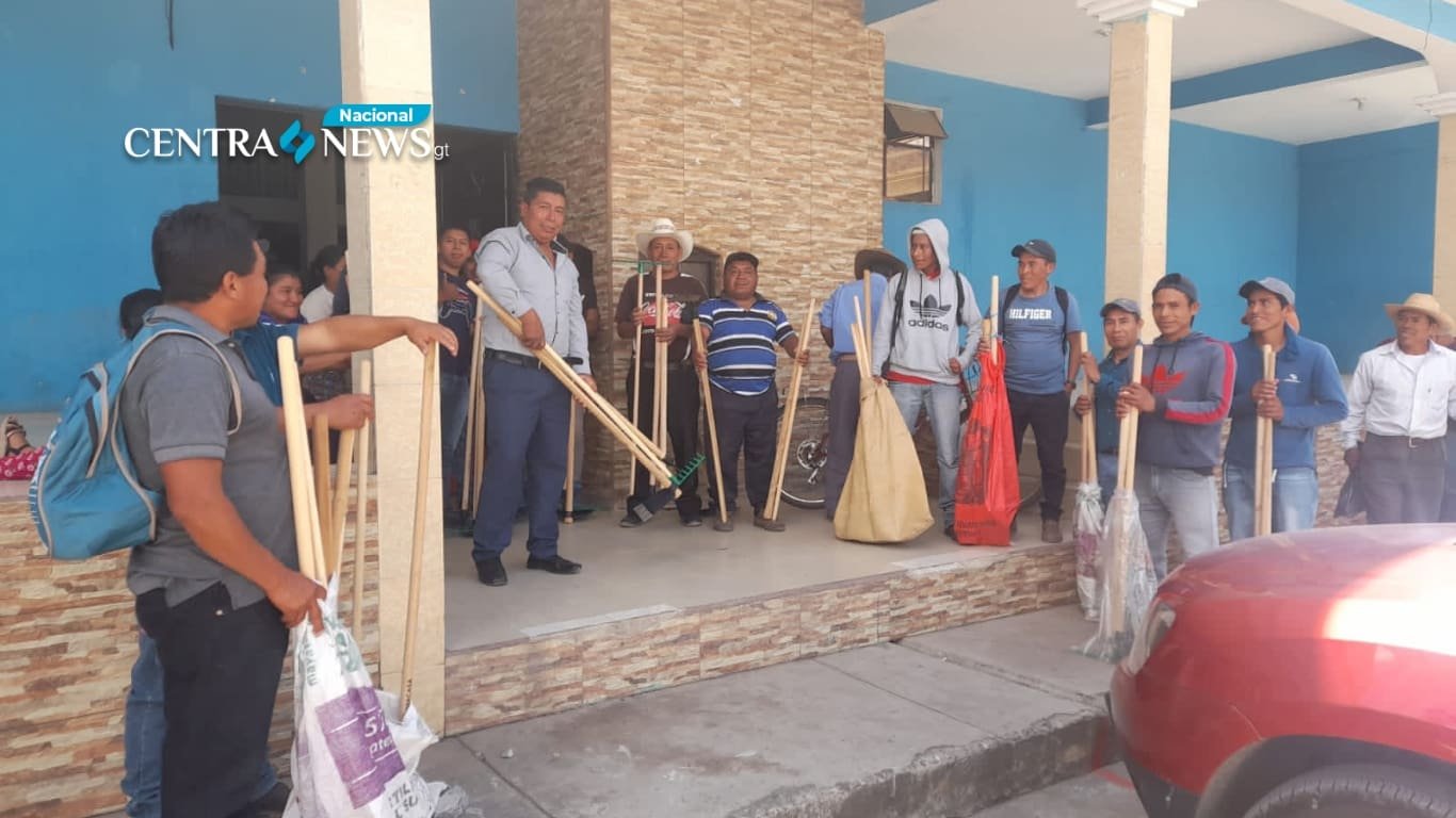 MAGA equipa a mil agricultores en Totonicapán