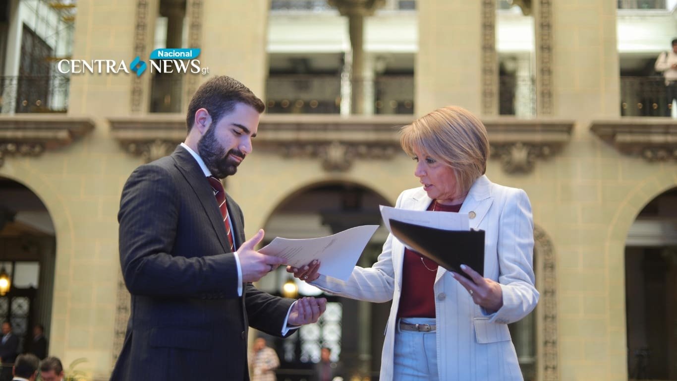 Ministra de Comunicaciones