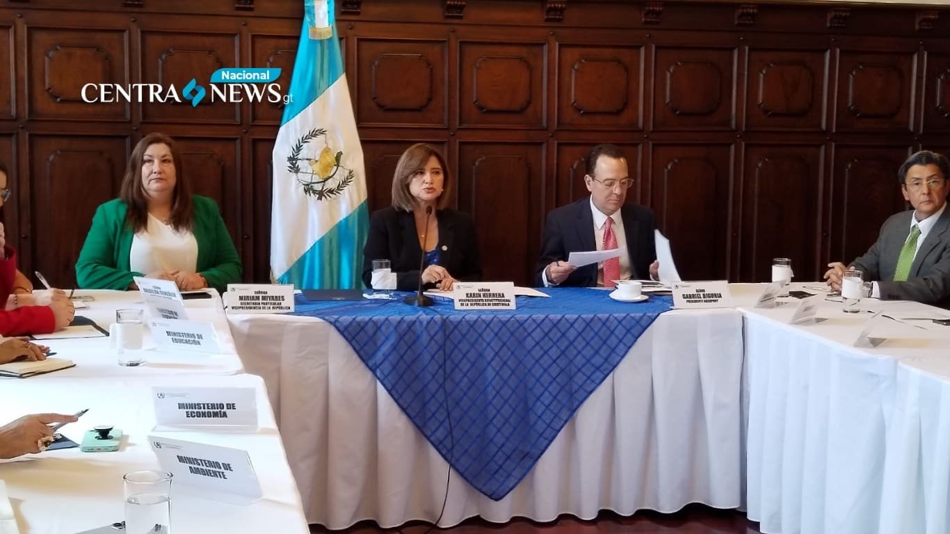 Vicepresidenta se reúne con autoridades del sector Exportador