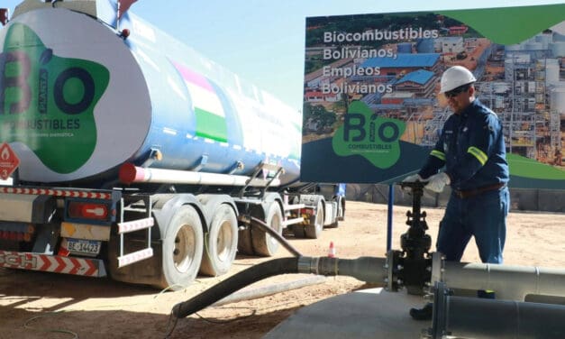 Bolivia inaugura su primera planta de biocombustibles