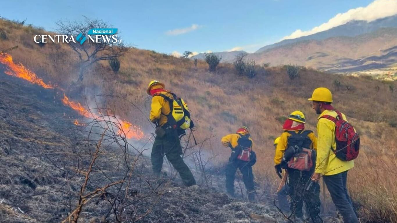 Conred informa sobre 22 incendios activos en Guatemala