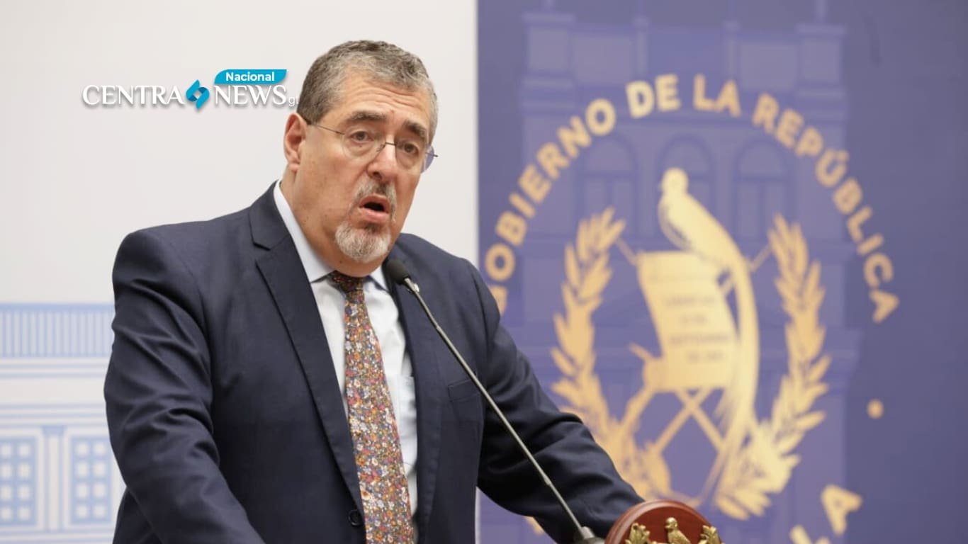 Presidente Bernardo Arévalo destituye a 17 gobernadores departamentales