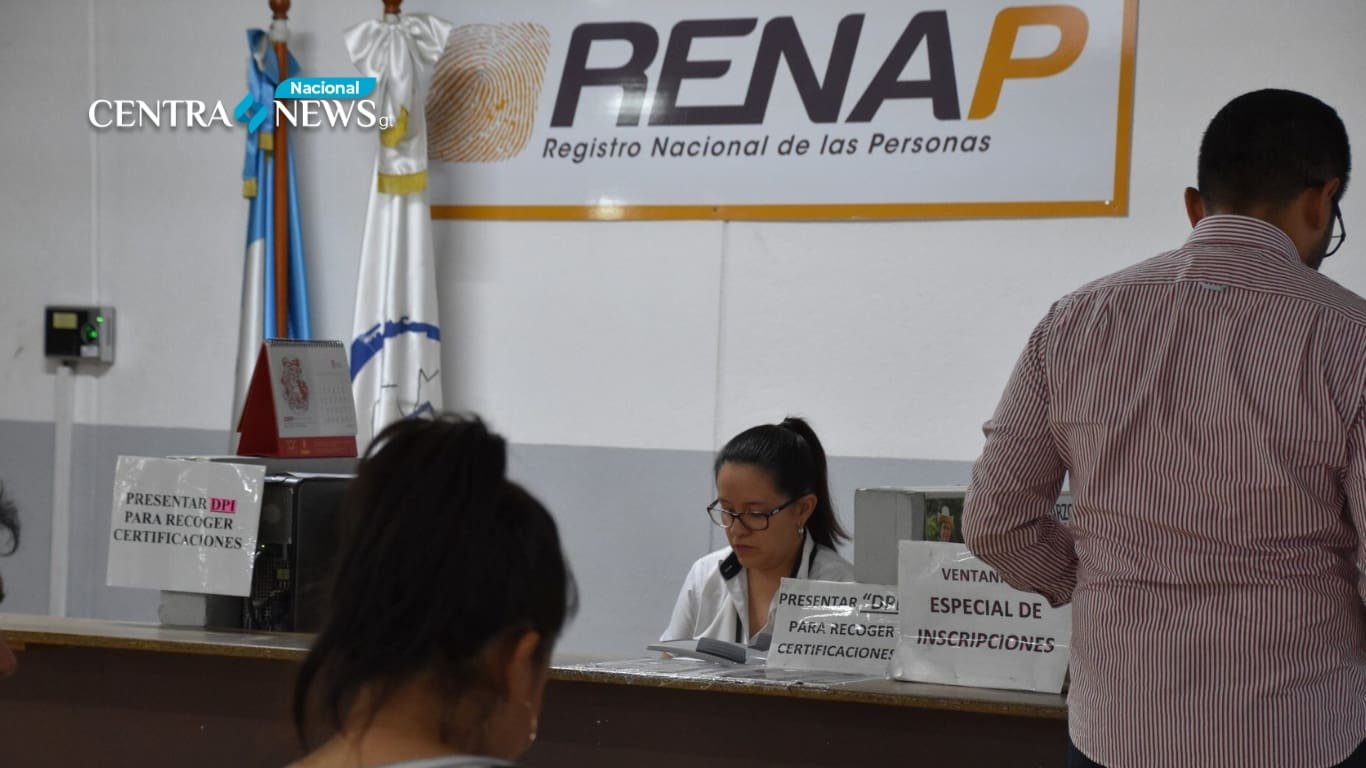 RENAP extiende horario para trámites este lunes