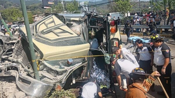 Accidente de autobús extraurbano en la ruta Interamericana Dos fallecidos y varios heridos