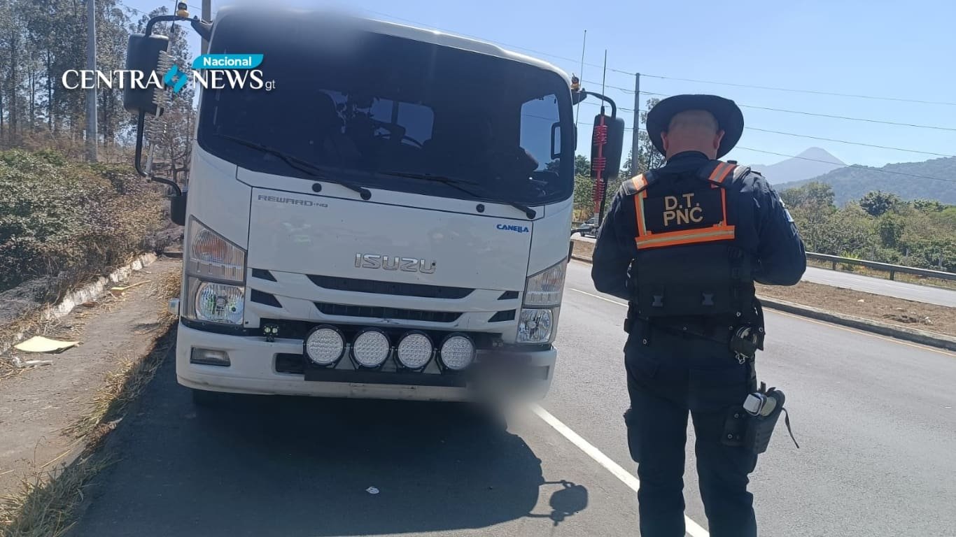 Multas de Q500 por sobrecarga de pasajeros en vehículos Advierte la Dirección de Tránsito de la PNC