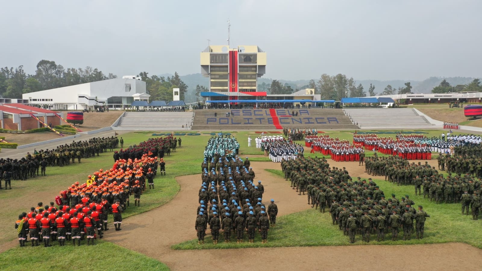 Ascensos en el Ejército de Guatemala encabezados por el presidente Arévalo