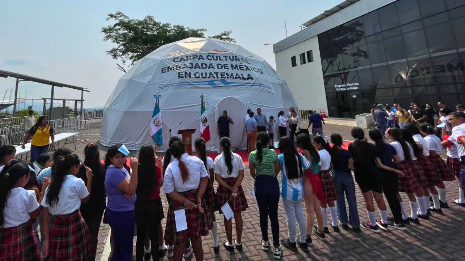 Carpa cultural de México llega a Zacapa