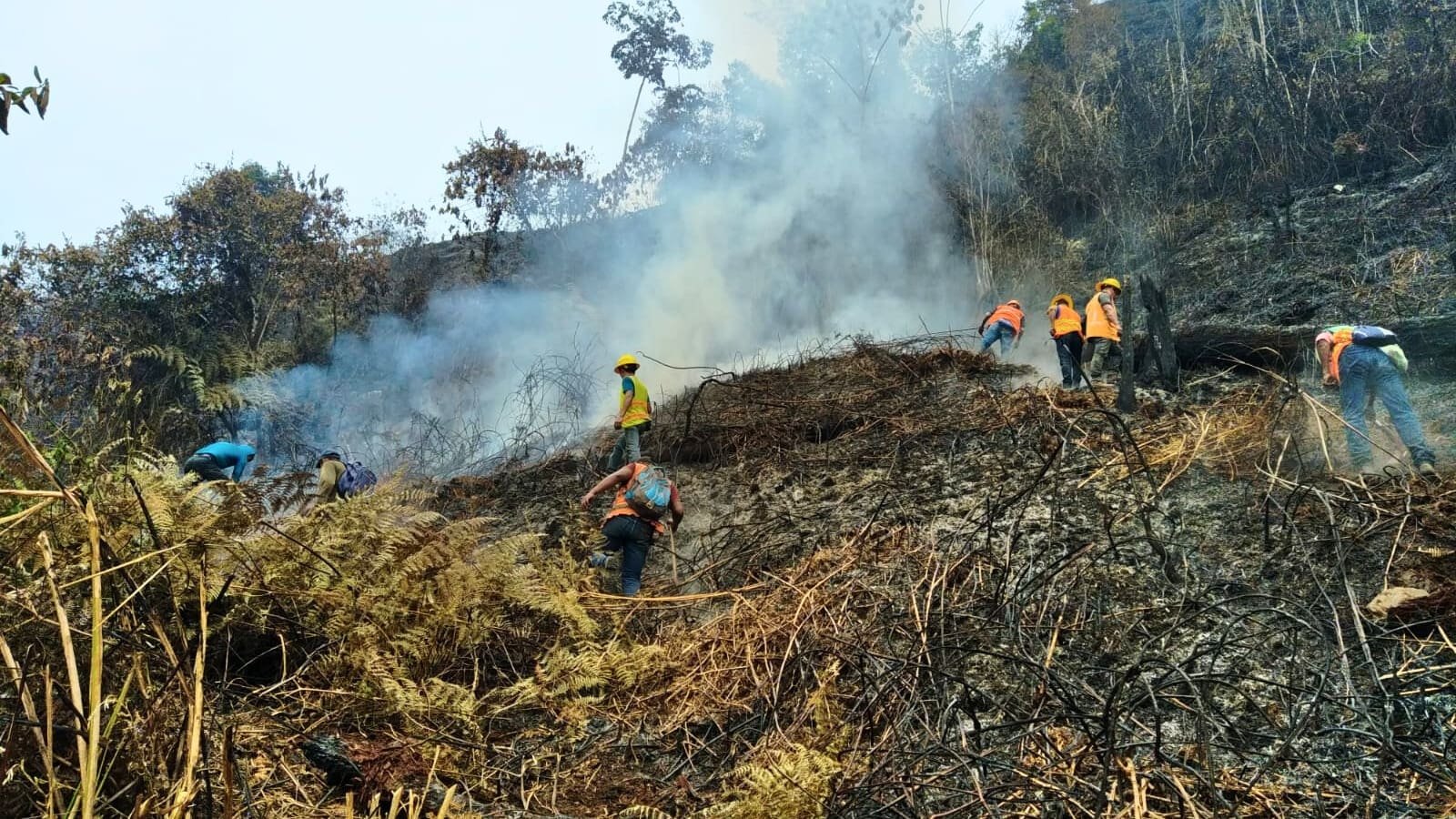 Conred declara alerta anaranjada por incendios en Guatemala