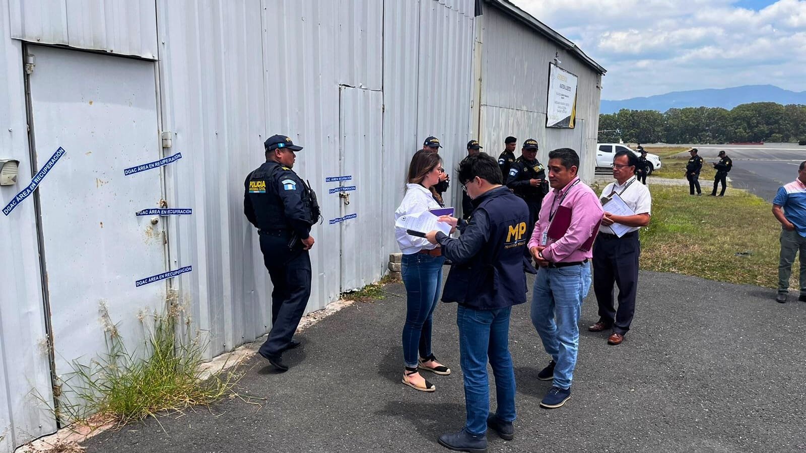 MP investiga posibles ilicitos en el Aeropuerto La Aurora