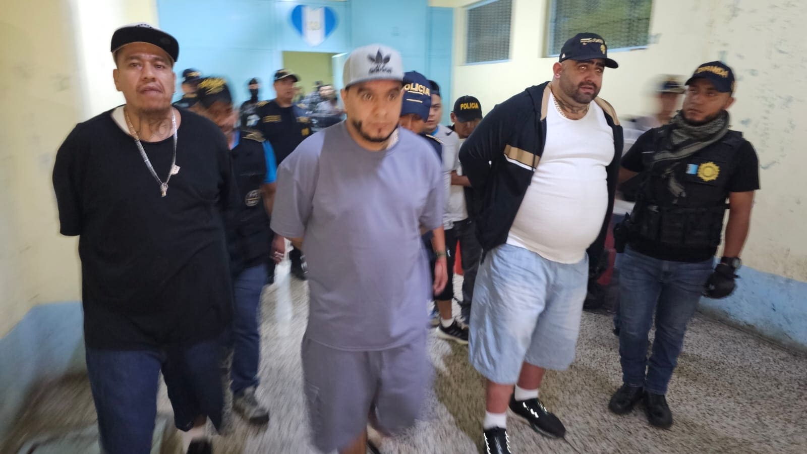 PNC aísla a reclusos posiblemente vinculados con la muerte de Farruko Pop