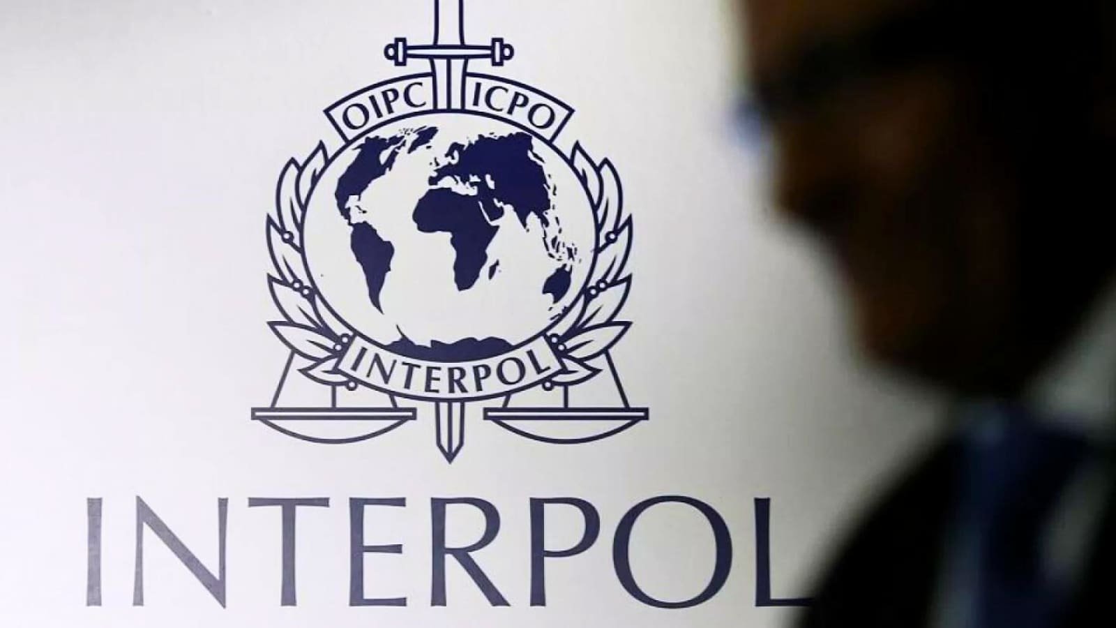 FECI espera respuesta de Interpol sobre alerta roja en caso Toma de la Usac