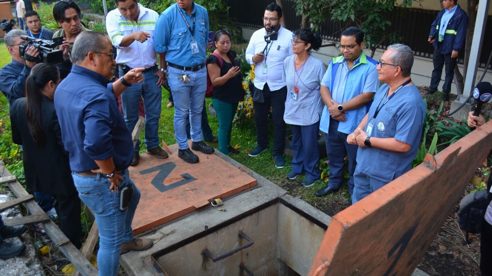 Restablecen suministro de agua en el Hospital General San Juan de Dios