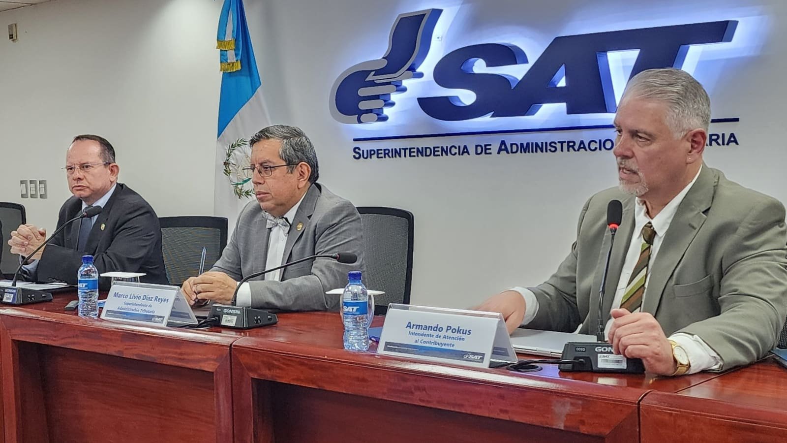 SAT y MIDES firman acuerdo para intercambio de información