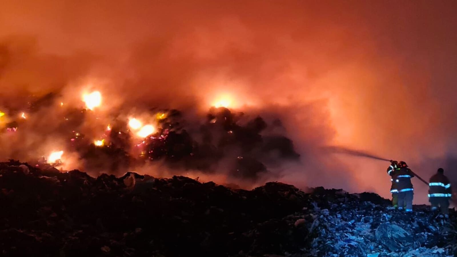 Se incendió vertedero Municipal en Petén