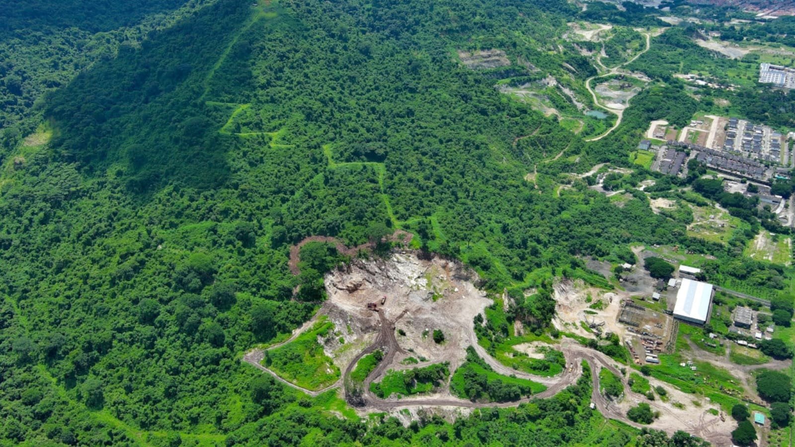 Suspenden operaciones en Mina Cerro Blanco por irregularidades