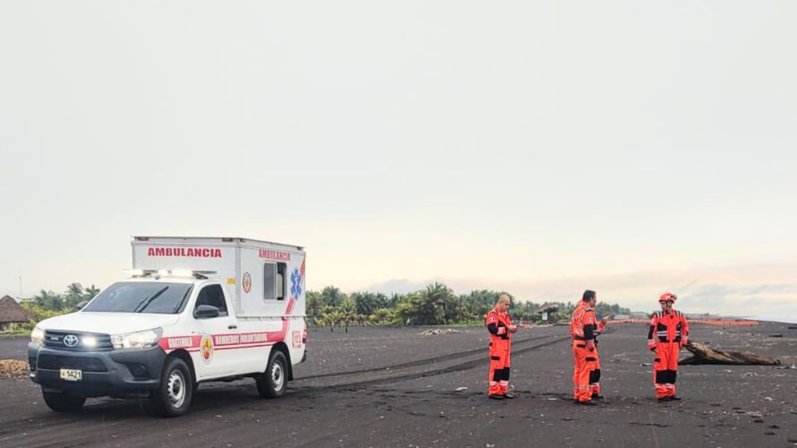 Tres desaparecidos en playa del Puerto San José