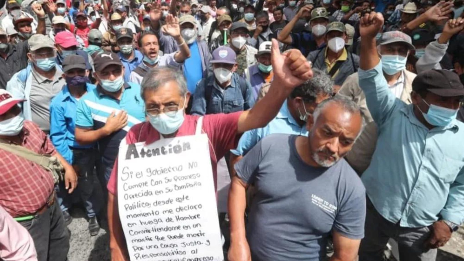 Veteranos militares anuncian bloqueos en todo el país