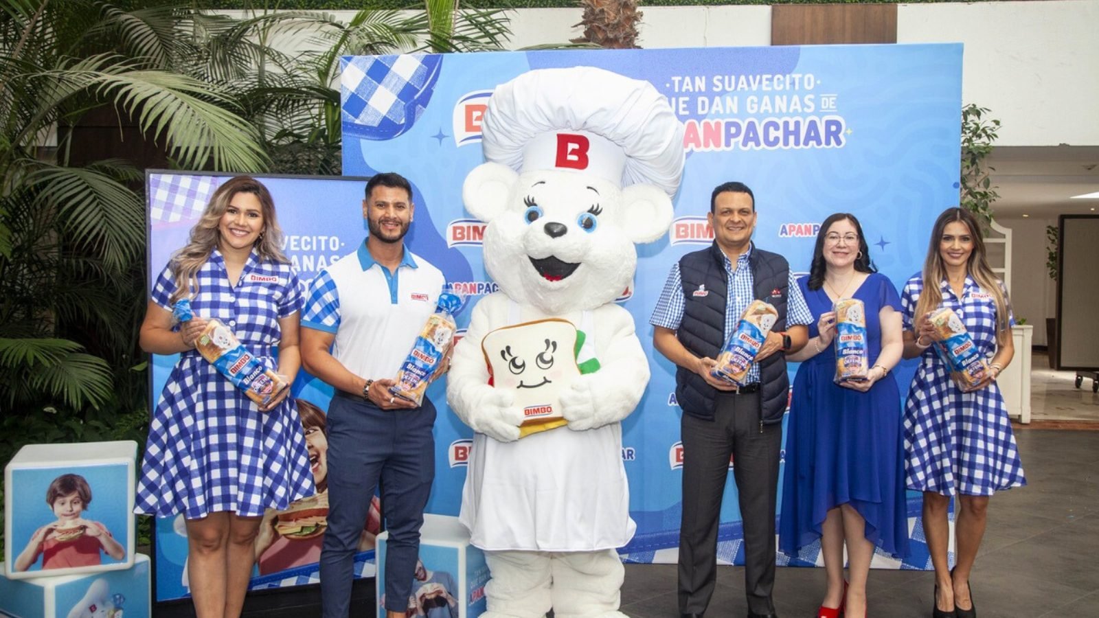 Bimbo Guatemala lanza campaña Apanpachar para destacar la suavidad de su pan blanco