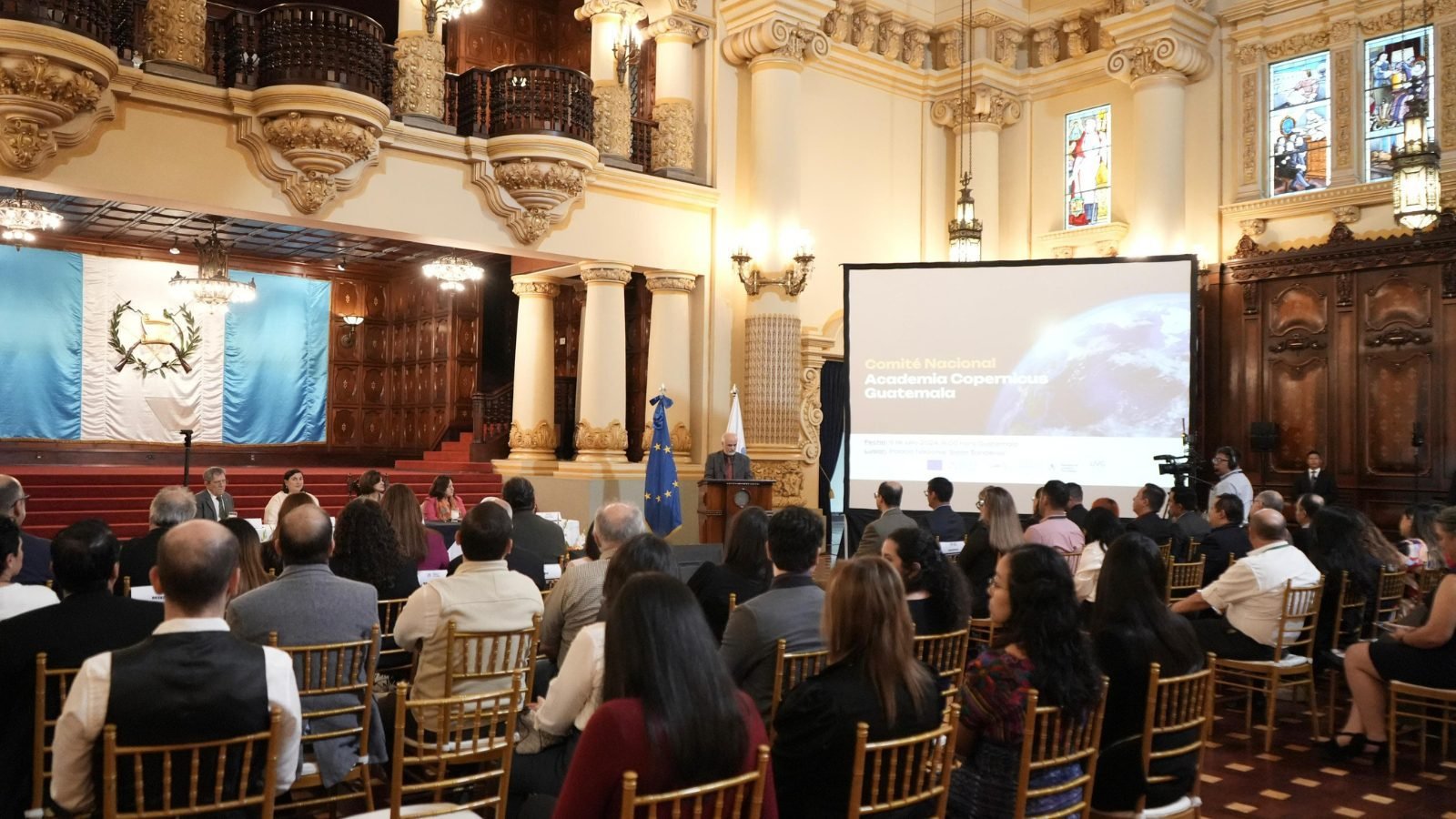 Realizan lanzamiento de la Academia Copérnicus en Guatemala