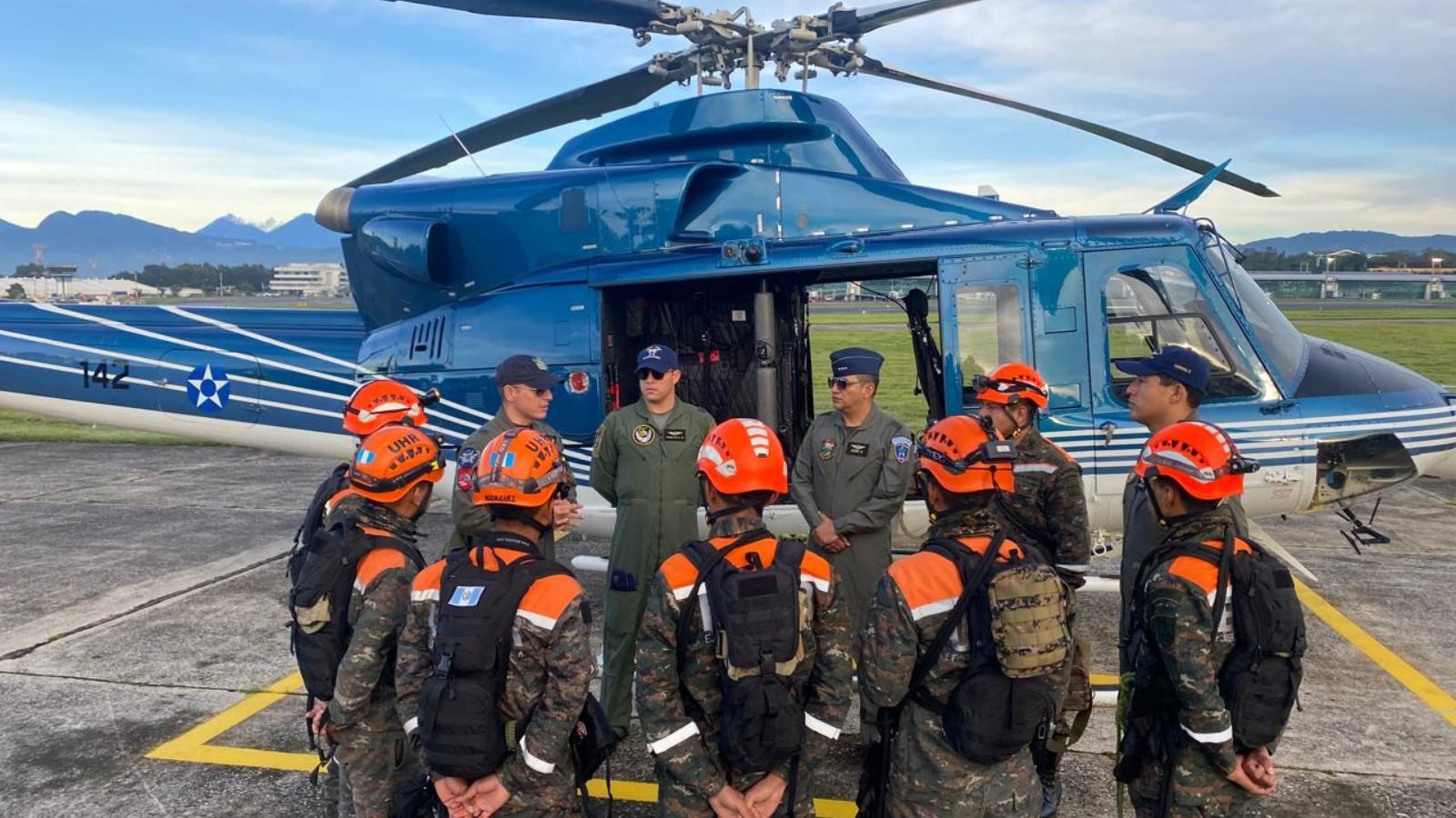 ¡Sin rastros! Continúa búsqueda de avioneta desaparecida cerca del volcán de Agua