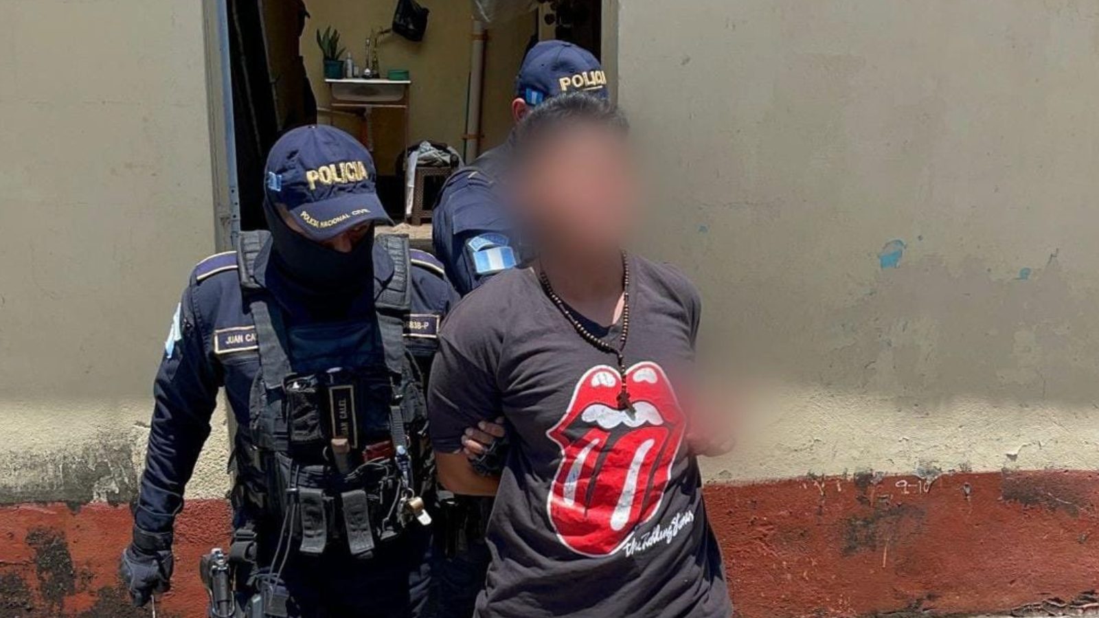 Capturan a presunto pandillero por asesinato de su madre en Villa Nueva