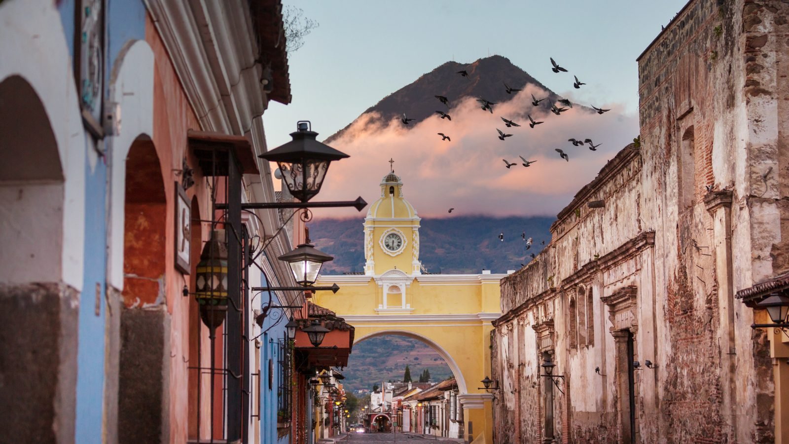 Guatemala destacada como destino turístico mundial por diario francés Le Figaro