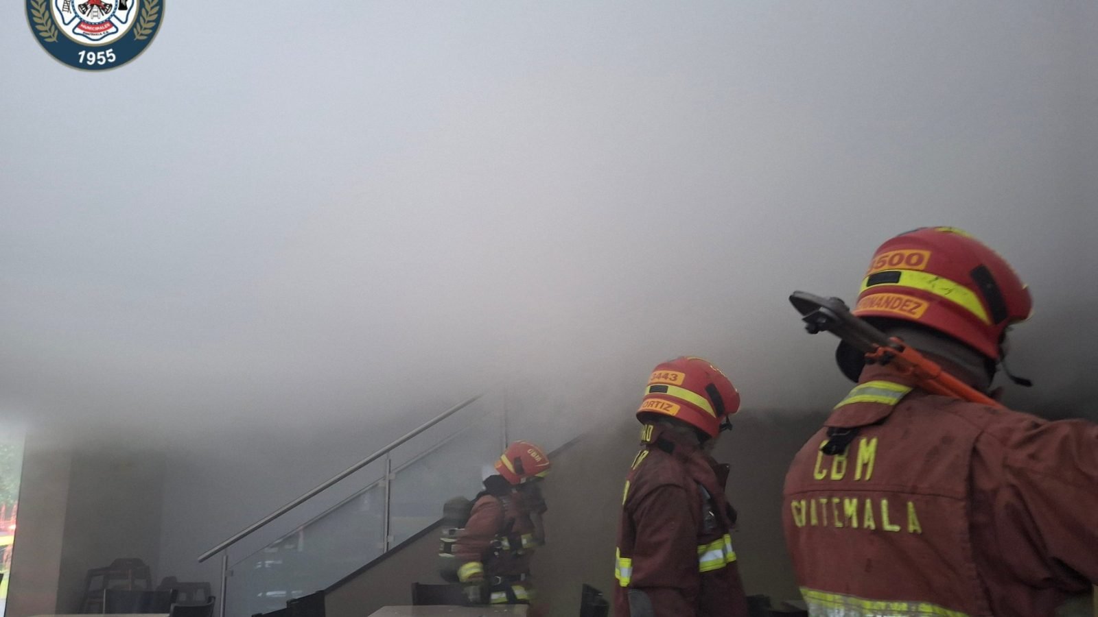 Incendio arrasa restaurante en Vista Hermosa 2, zona 15