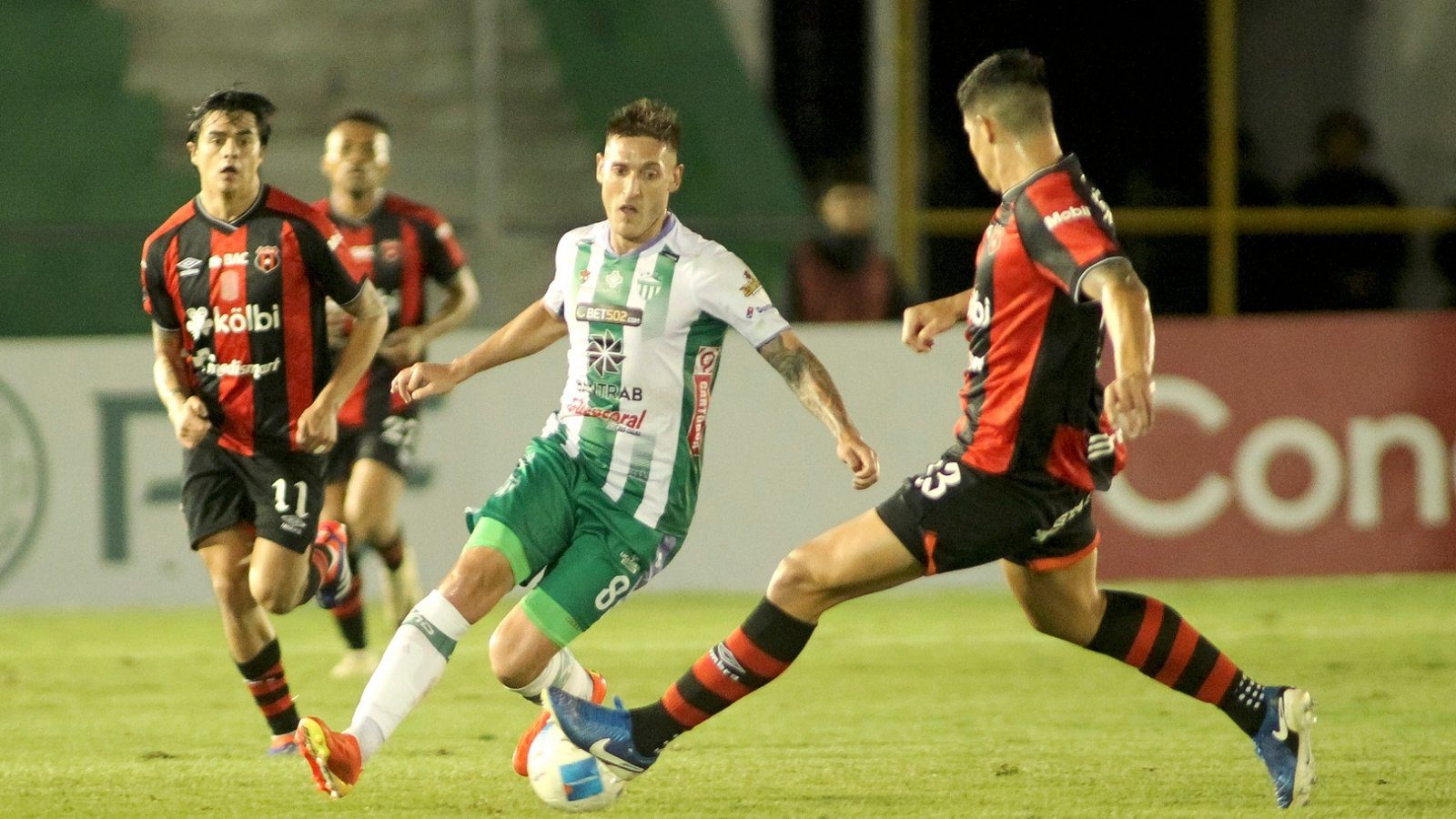 Antigua GFC se despide con honor de la Copa Centroamericana tras caer ante Alajuelense