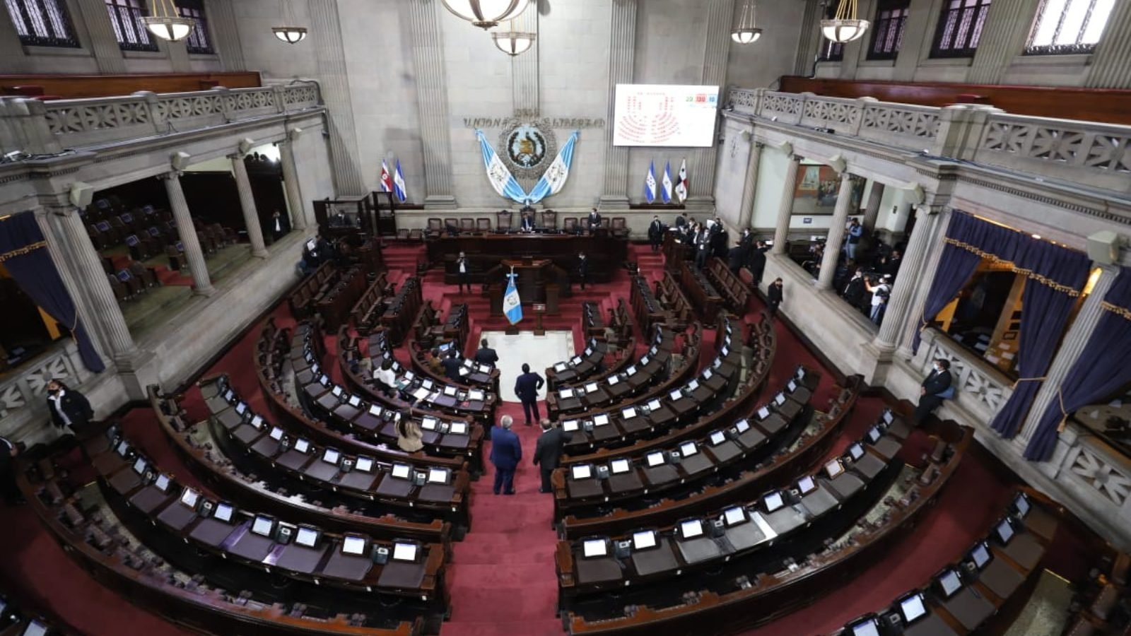 Congreso fracasa en elección de magistrados por falta de quórum