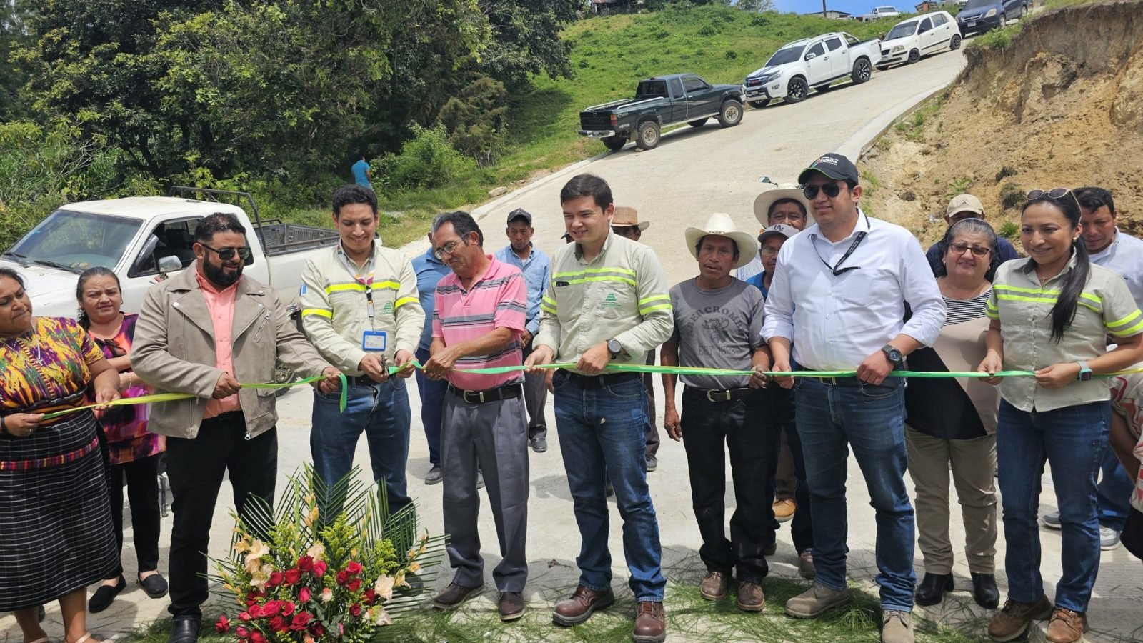 Mejoran acceso al cementerio en San Juan Sacatepéquez