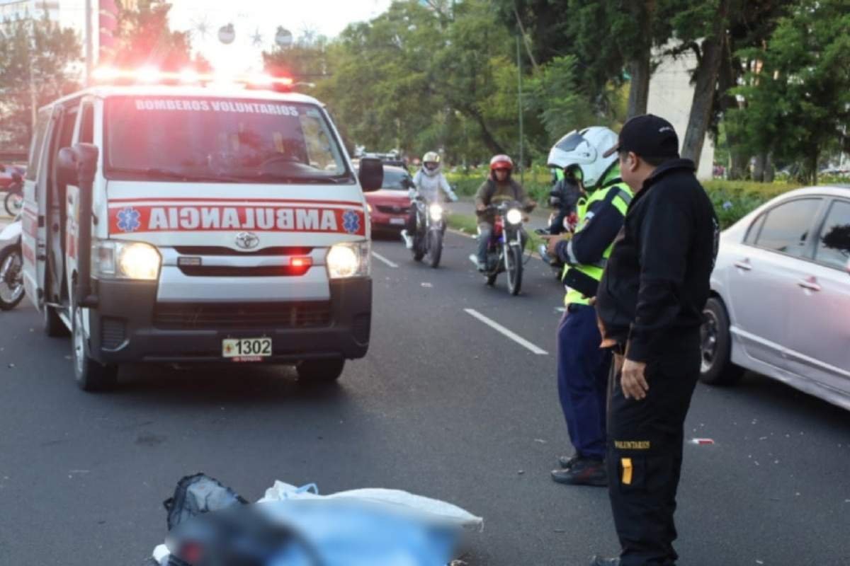 Accidente en zona 13 deja un fallecido y genera cierre vehicular