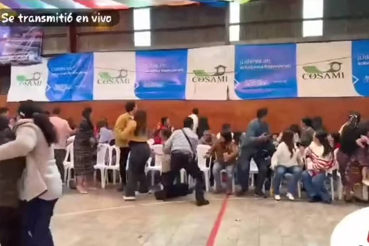 Desplome de graderío en Totonicapán deja 53 heridos, entre ellos menores