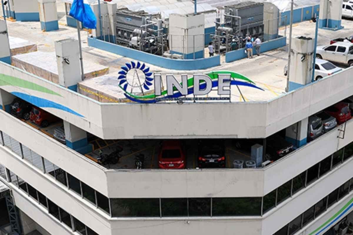 Inde denuncia contratos irregulares por Q650 millones Suman nueve casos