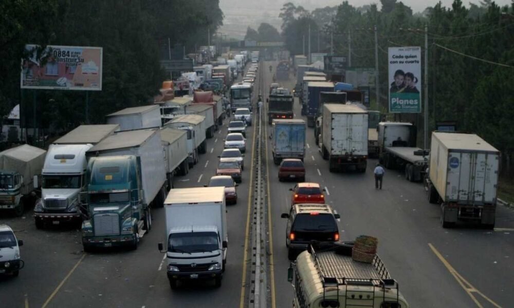 Agexport urge por mantenimiento vial 4,147 camiones en riesgo por carreteras deterioradas