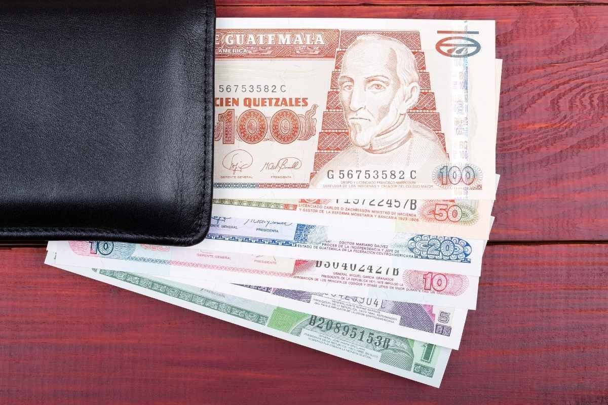 Banguat inyecta Q1,875 millones para Semana Santa