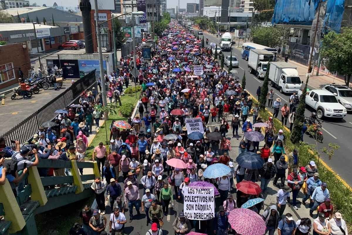 Maestros acampan y exigen cambios protesta suma una semana