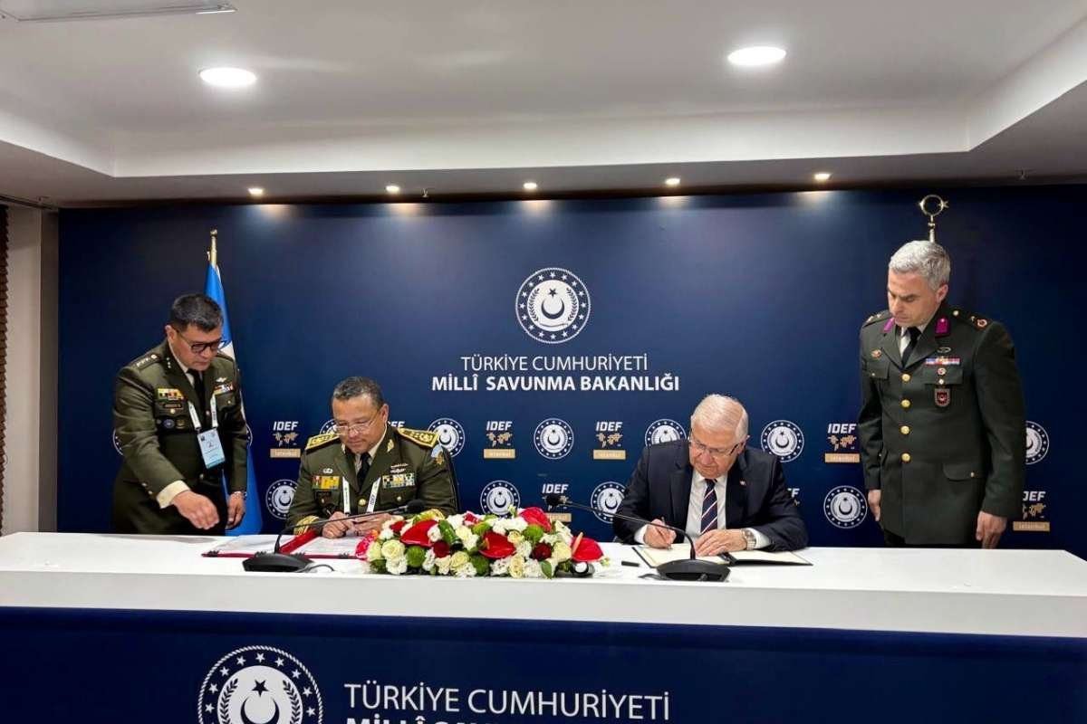 Guatemala suscribe acuerdo de cooperación en defensa con Turquía durante feria internacional IDEF 2025