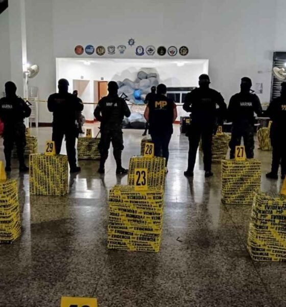 Incautan 1,500 paquetes de cocaína en embarcación del Pacífico