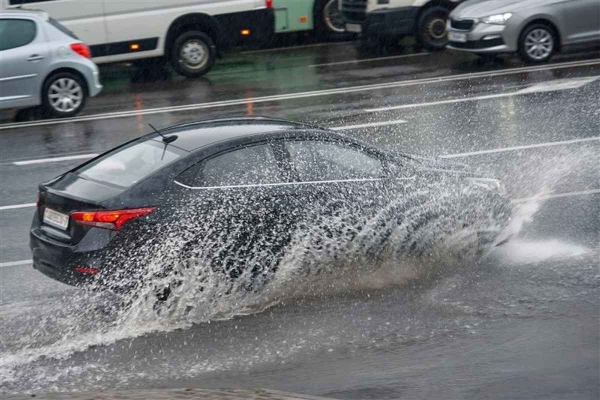 MAPFRE insta a prevenir accidentes viales durante la época lluviosa