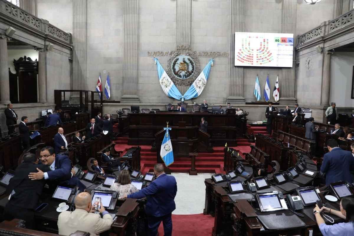 Sin consenso en el Congreso, vence este 31 de julio el plazo para pagar el impuesto de circulación 2025