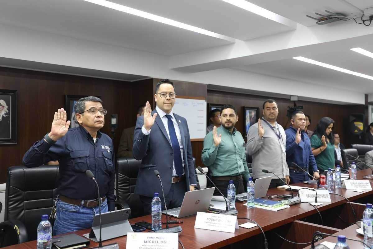 Tensión en el Congreso por respuesta del ministro Díaz a diputada