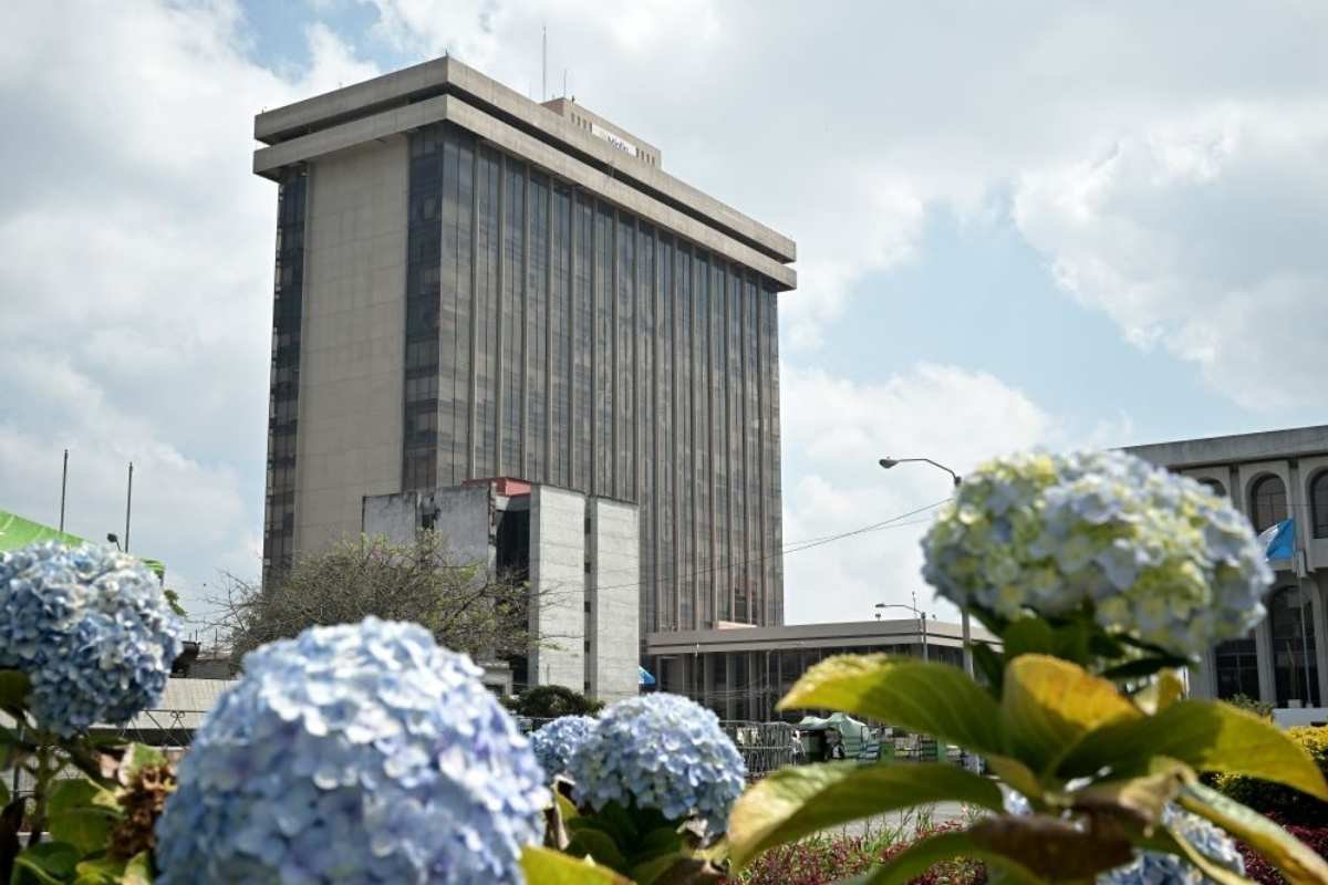 Minfin prepara nueva ley de compras públicas