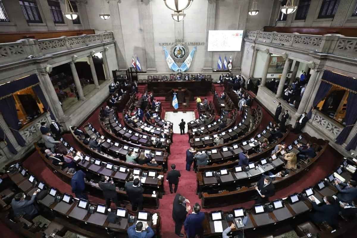 Congreso inicia septiembre sin consensos