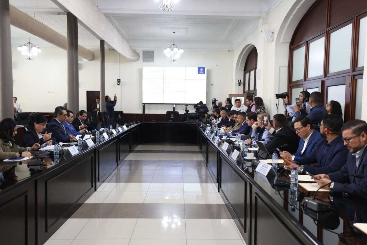 Presupuesto 2026 bajo escrutinio en el Congreso